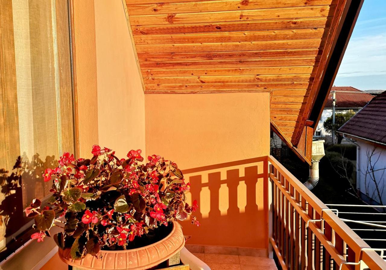 Marcipan Appartement Hévíz Buitenkant foto